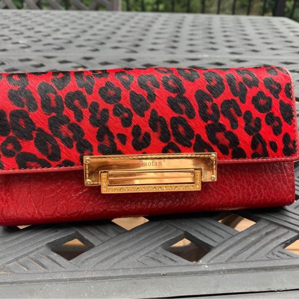 Gaofan red leather wallet